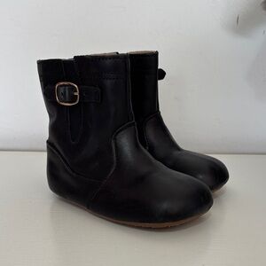 Little Love Bug Black Boots - Kids Boots - Toddler Barefoot Boots